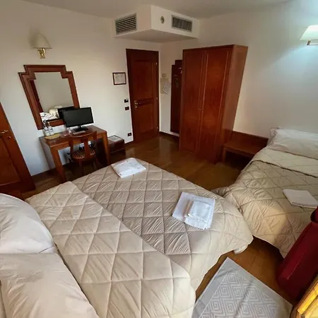 Fuori Citta 3* Stanghella